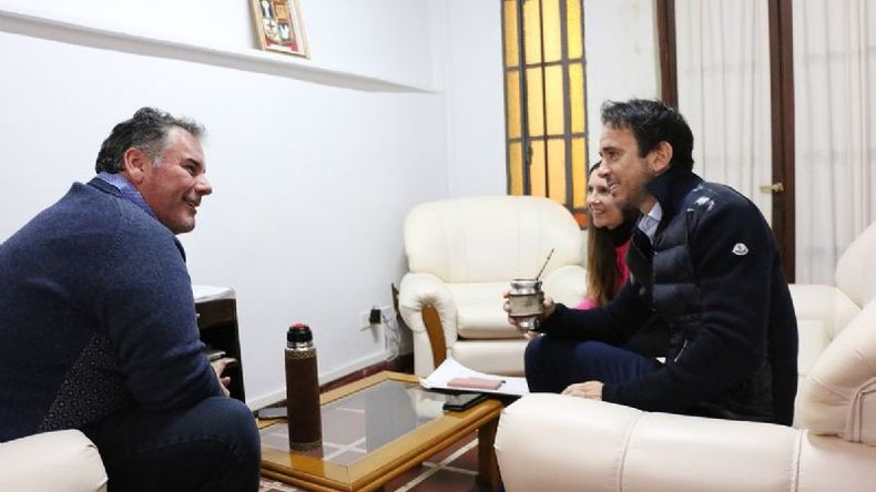 VISITA. Neuspiller, en su rol de intendente interino se reunió con el presidente del Concejo,.