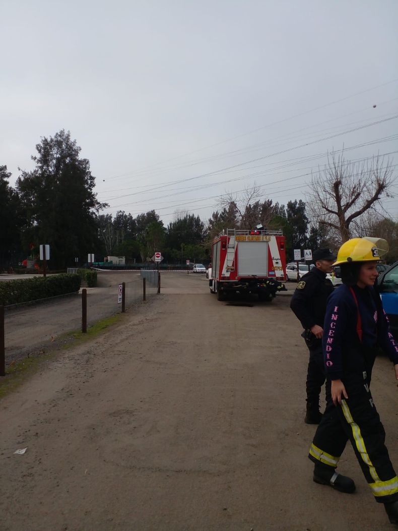 La amenaza de bomba se produjo después del mediodía en el colegio St. Matthew´s.