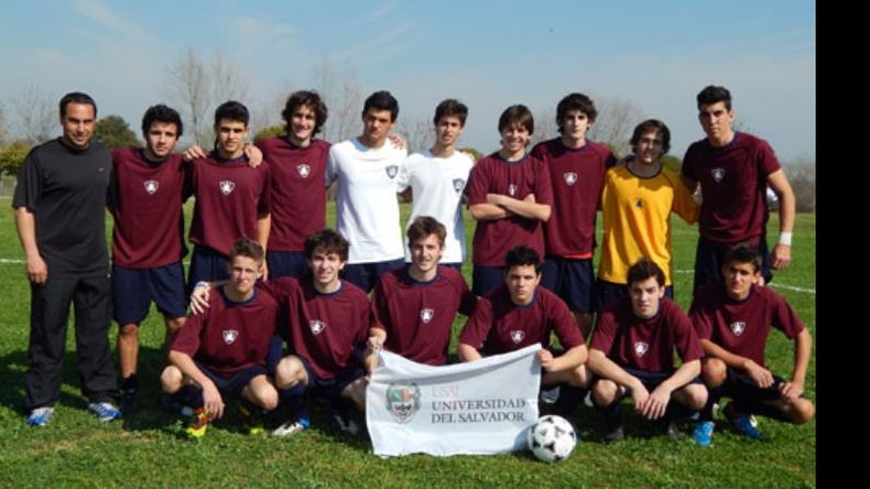 Santa Teresa del Niño Jesús ganó la Zona A con 7 unidades, gracias a la diferencia de gol..