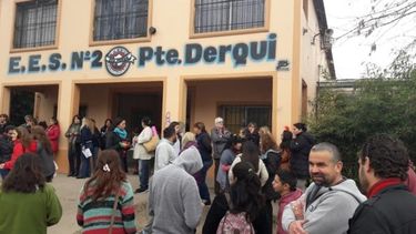 La Escuela Nº 2 de Derqui fue una de las que estuvo cerrada por cuestiones edilicias. .