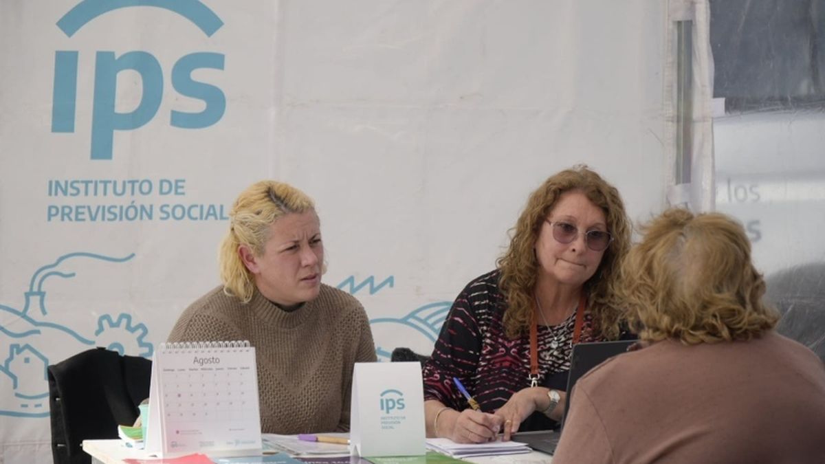 El IPS confirmó cuándo se pagarán el medio aguinaldo y los haberes de julio