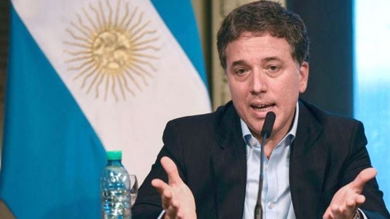 RECORTE. Dujovne fijó en el 1,3% la meta del déficit..