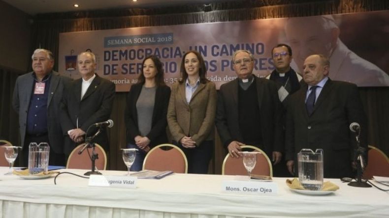 ENCUENTRO. Vidal se reúne al menos una vez al mes con los obispos..