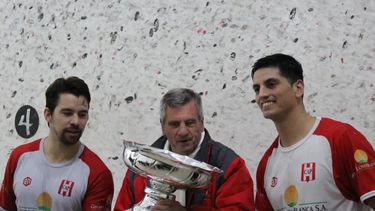 Atlético Pilar dueño de la Copa del Apertura 2023 de la Federación Metropolitana.
