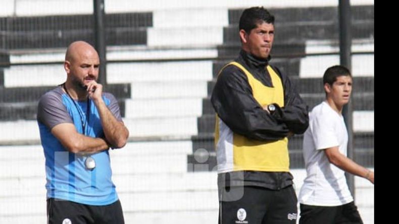 Vuelta al trabajo. Orsi y Gómez retoman los entrenamientos y esperan refuerzos..
