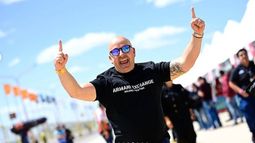 Un festejo de Pilar en Toay. Alebrto Jaime, director del Pradecon que celebró con Christian Ledesma. Un festejo de Pilar en Toay. Alebrto Jaime, director del Pradecon que celebró con Christian Ledesma.