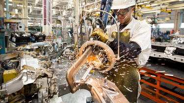 EN PROBLEMAS. La industria es uno de los sectores que registraron una caída.