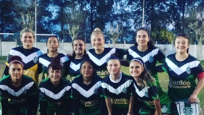 EQUIPO. El once inicial de Ferroviaría que jugó el miércoles por la noche en Bavio.