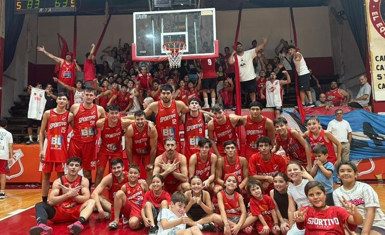 Sportivo Pilar celebró ante su gente el inicio contundente en la Liga Federal.