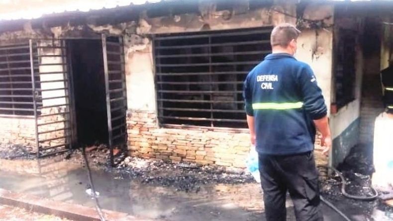FUEGO. La granja no tenía matafuegos ni salida de emergencia..