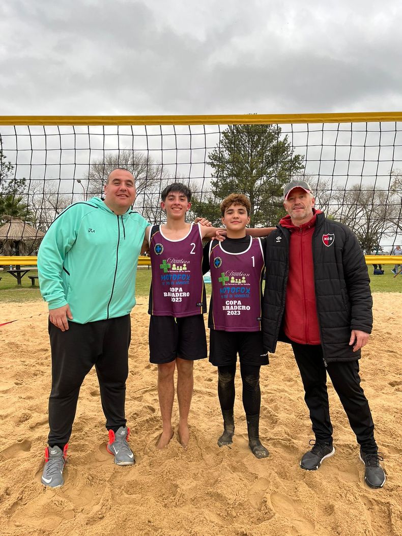 Tomás Castelli-Tiziano Saffer tienen pasaje a Mar del Plata en Sub 16 masculino.
