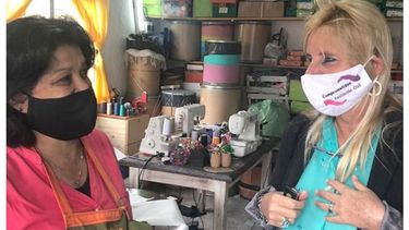 Gracias @AbanderadosARG! Hoy empezó el camino hacia el premio de Pabla Meza, costurera solidaria y gran persona! Comprometidas / @ComprometidasAC..