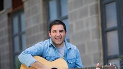 El festival se cerrará con la actuación del cantante católico Maxi Larghi. El festival se cerrará con la actuación del cantante católico Maxi Larghi.