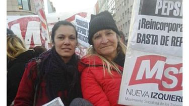 EN LUCHA. Espasa acompañó la protesta de los trabajadores de Pepsico..