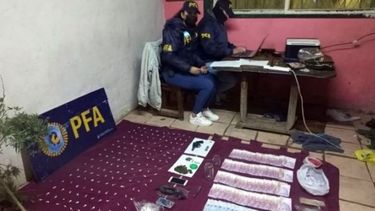 ALLANAMIENTO. Fue efectuado por efectivos de la Policía Federal. .