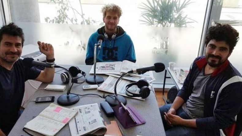 Parte de Todo Aparenta Normal estuvo este miércoles en Materia Prima (FM Plaza 92.1)..