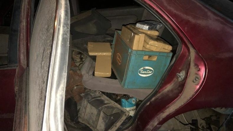 Parte de la droga secuestrada..