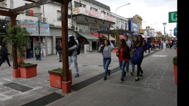 EL SUEÑO TERMINÓ. La peatonal del centro tienen las horas contadas..