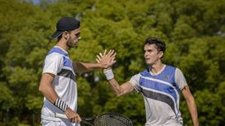 Francisco Cerúndolo con Ayrton Rodríguez estuvieron con Belgrano en 2023 en Pilar.
