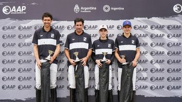 CAMPEÓN. El cuarteto de Ellerstina que logró la Copa de Oro en la sede de Pilar