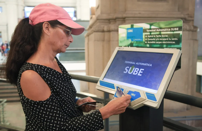 Conocé cuál sería el valor del boleto de colectivo a partir de abril si no registraste tu tarjeta SUBE. &nbsp; &nbsp;