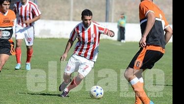Maxi Ibáñez, de Atlético Pilar..