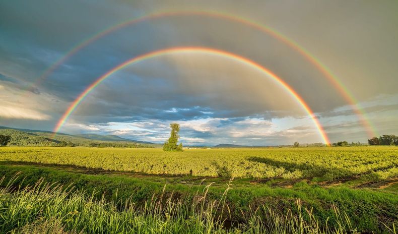 Día Mundial del Arco Iris. (youtube.com)..jpg