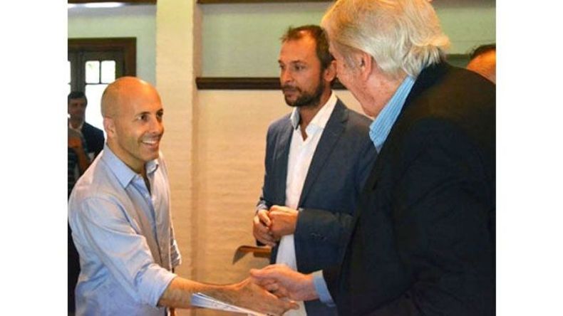 MÁS CERCA. La primera reunión se realizó en marzo. Ahora, está más cerca..