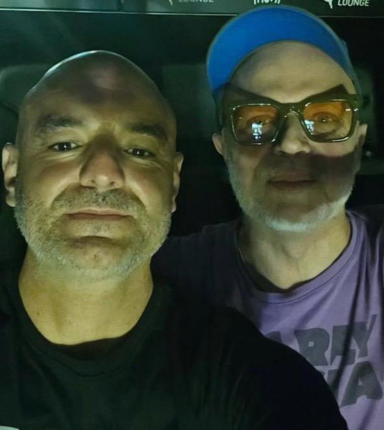 CUMBRE DE PELADOS. El técnico pilarense Fabio Orsi y el conductor Sebastián Wainraich coincidieron en ¡FA! el ciclo musical organizado por Mex Urtizberea.&nbsp;