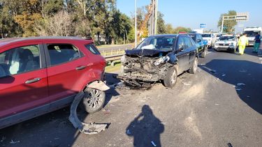 El choque múltiple generó demoras en el Km. 50 de la Panamericana, mano a CABA.&nbsp;