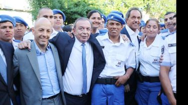 JUNTOS A LA PAR. Zúccaro y Ducoté intercambiaron gestos camino al traspaso de mando en el Municipio..