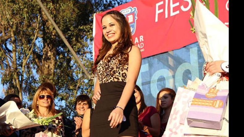 Sol Romero fue coronada como reina de la localidad en las Fiestas Patronales de Manzanares..