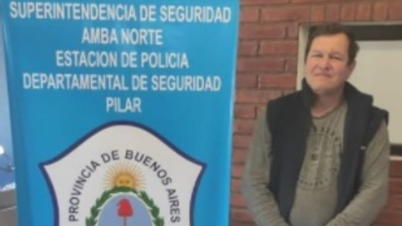 El camionero fue demorado en la Comisaría Pilar 1º..