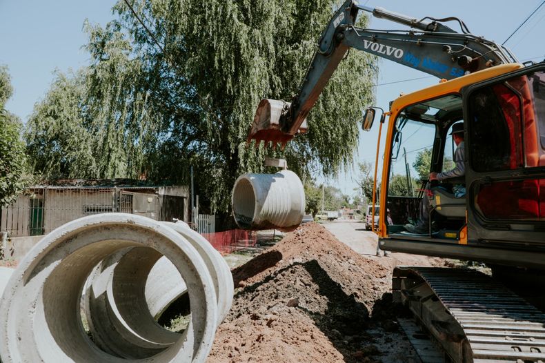 OBRAS DE HIDRULICA Se suman a los trabajos que se estn llevando a cabo en Pinazo