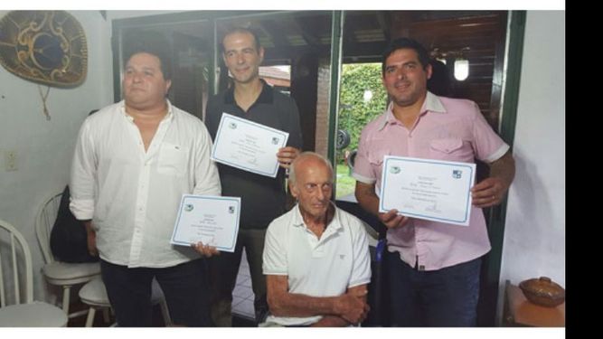 Diplomas para los técnicos