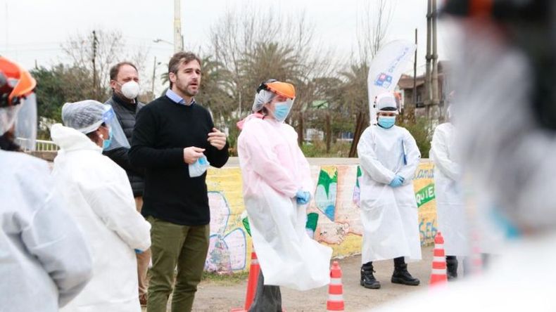 TESTEO. Achával agradeció a quienes trabajan en el centro Teófilo Tolosa..