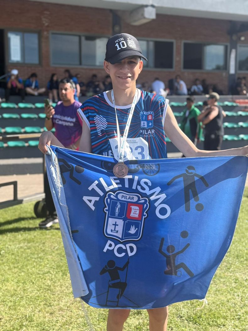 LUCAS MOYANO NÚÑEZ OBTUVO MEDALLA DE BRONCE EN ATLETISMO PCD. &nbsp;