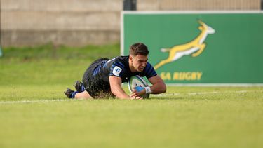 Los Pumitas sumaron el quinto try en el primer tiempo con Tomás Di Biase.