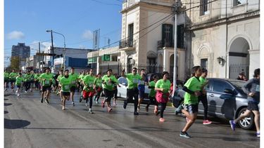 CENTRO. Como tantas otras pruebas, Corre Pilar pasará frente a la iglesia..