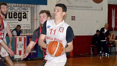 (FREDY CABALLERO). 20 puntos marcó el goleador, Peña..