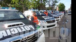 Los 24 patrulleros se sumarán desde hoy al servicio del Comando de Prevención Comunitaria..