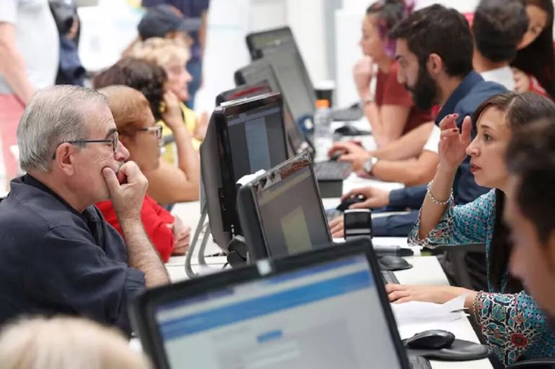 Con el aumento atado a la inflacin los jubilados y pensionados ya saben cunto van a cobrar en febrero Con bono includo as quedan los montos