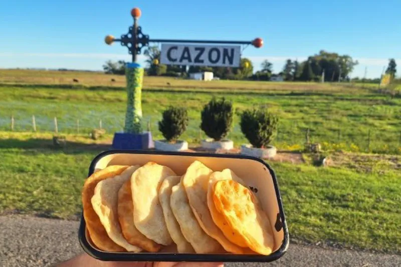 Llega a Cazón la Fiesta de la Torta Frita y el Chocolate Caliente. (codigobaires.com.ar).