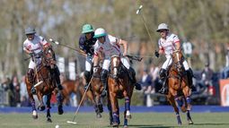 El Abierto del Jockey Club tiene a su campeón defensor en carrera en las semifinales.