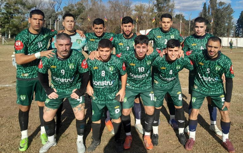Falucho dio vuelta el partido ante Grand Bourg para seguir primero en la B. Falucho dio vuelta el partido ante Grand Bourg para seguir primero en la B.