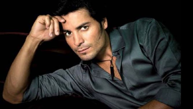 Se postergó el show de Chayanne