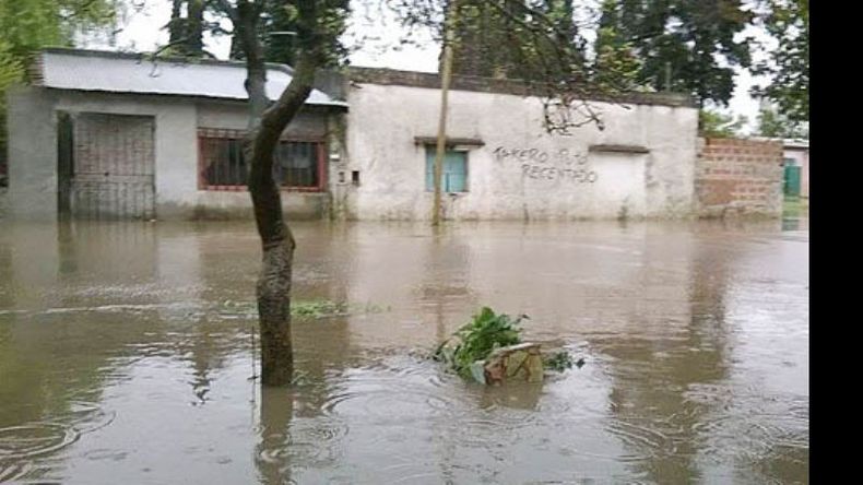 Barrio El Bajo, de Presidente Derqui (Mercedes Reyes)..