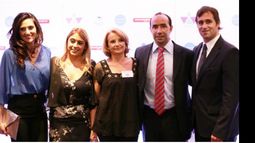 La cena reunió a actores, funcionarios e integrantes de la ONG..