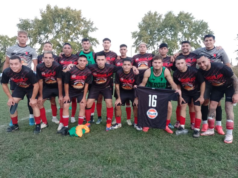 PUNTERO. Derqui sigue con su paso firme en la División B.