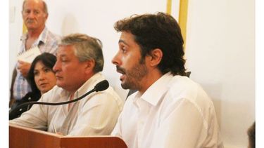DUDAS. Adrián Maciel se mostró preocupado por futuros aumentos. .